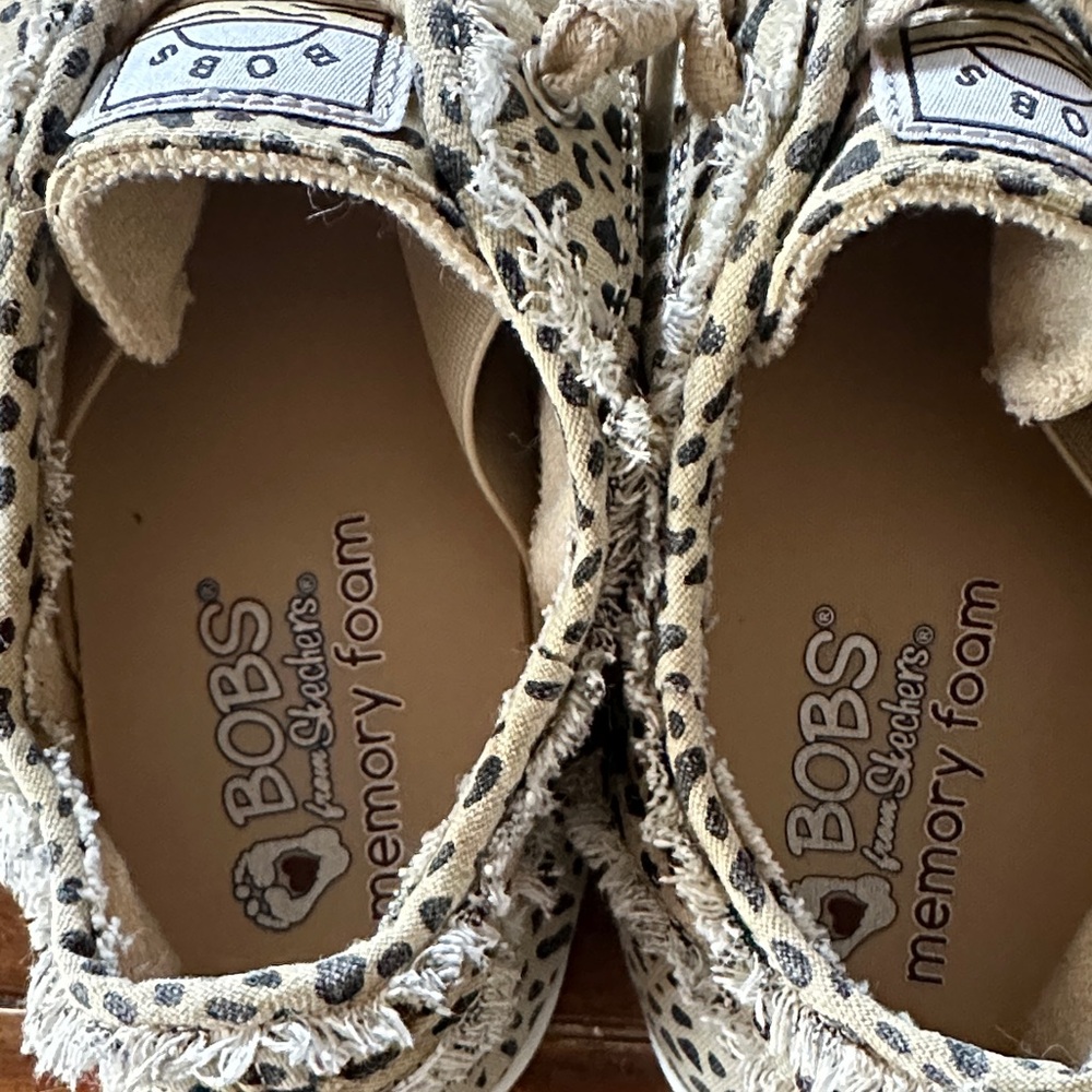 Skechers Beige Leopard Print Sneakers - Picture 3 of 6